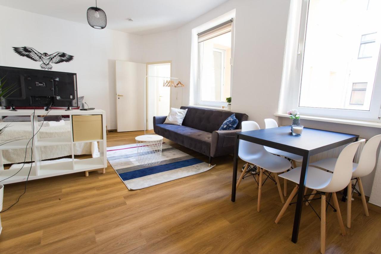 Fullhouse - Halle - T28 - Hawk Apartment Luaran gambar