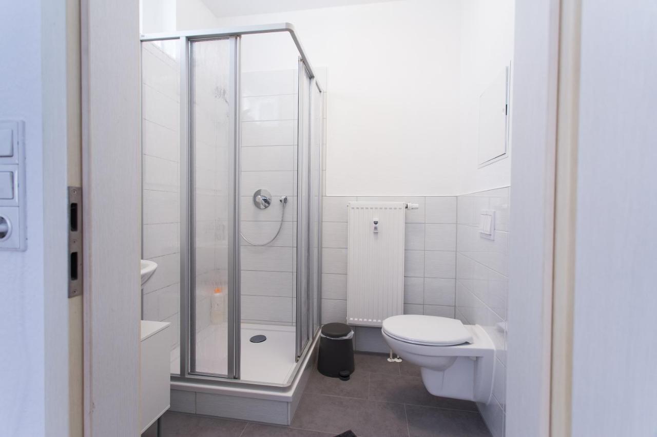 Fullhouse - Halle - T28 - Hawk Apartment Luaran gambar