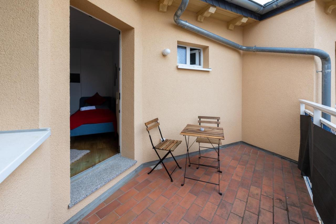 Fullhouse - Halle - T28 - Hawk Apartment Luaran gambar